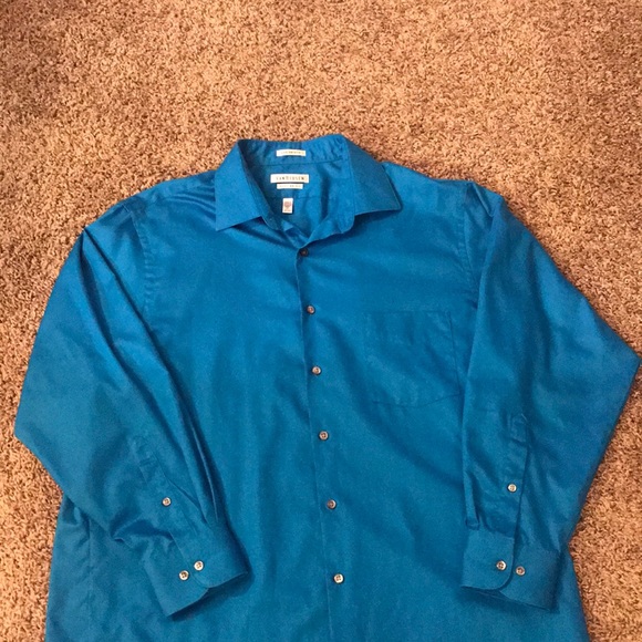Never been worn! Blue, men’s button down shirt. - Picture 4 of 4